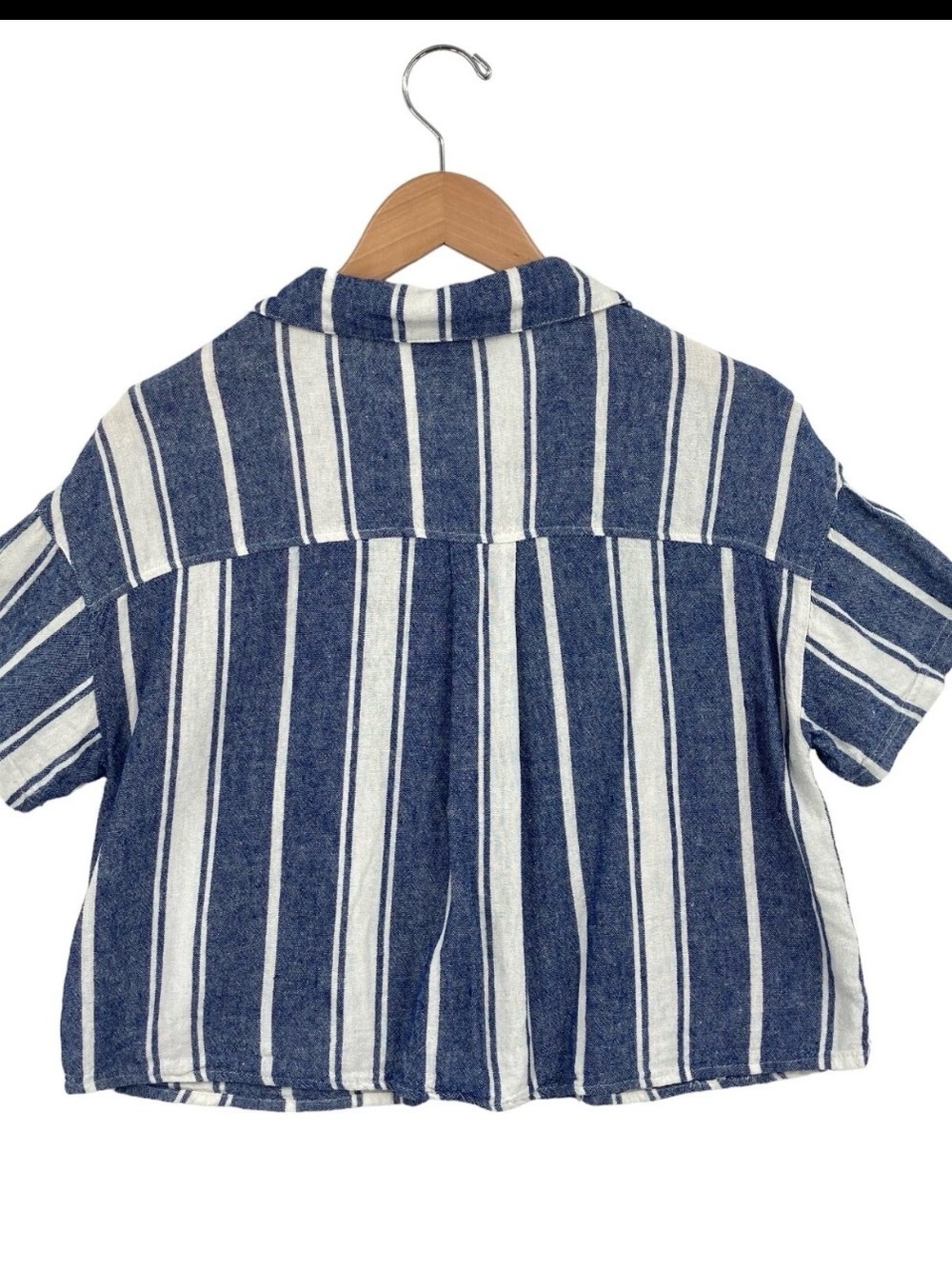 Laundry By Shelli Segal Blue and White Striped Button-Front Top - Picture 8 of 9